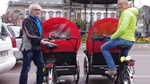 Les triporteurs sillonent Morlaix.